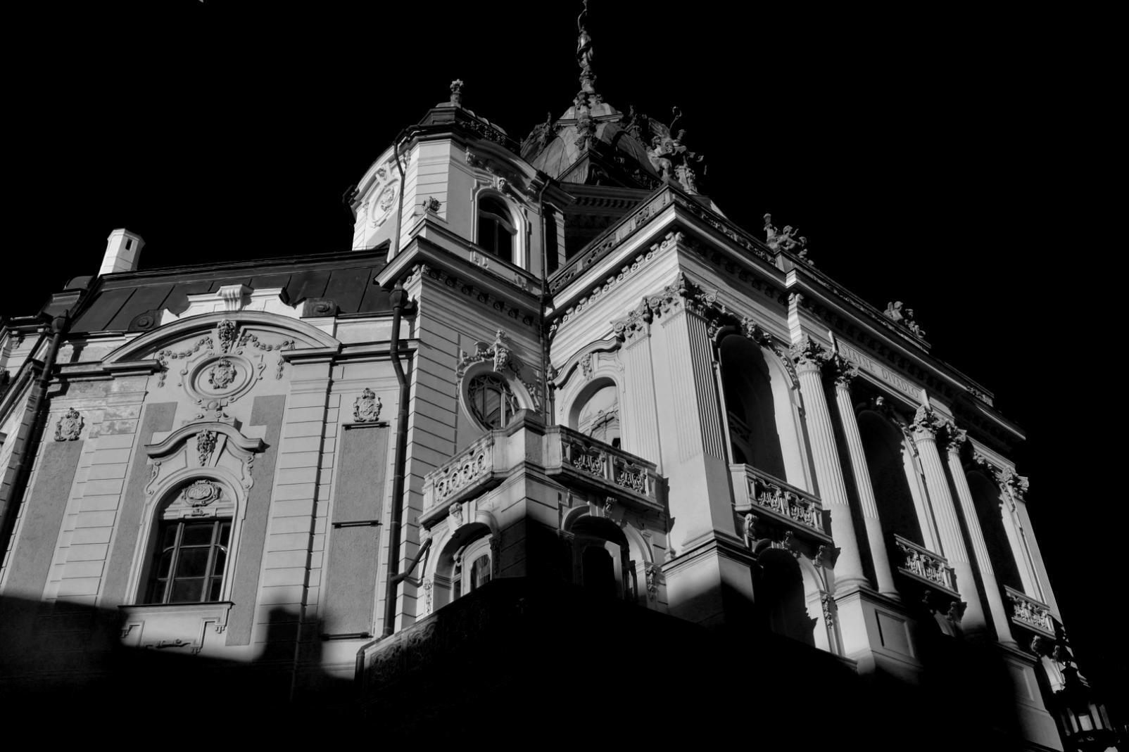 Close observation of emotional response during practice